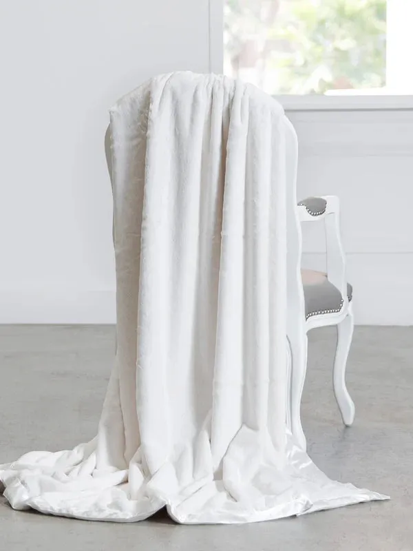 Luxe™ Throw - Cream